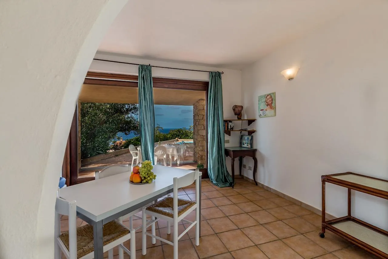 Vila Porcospino Trinità dʼAgultu Itálie